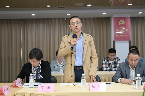 1697680057809167.jpg 小8飛總照片.jpg