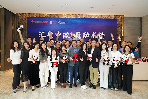 1697698147683773.jpg 小9.jpg